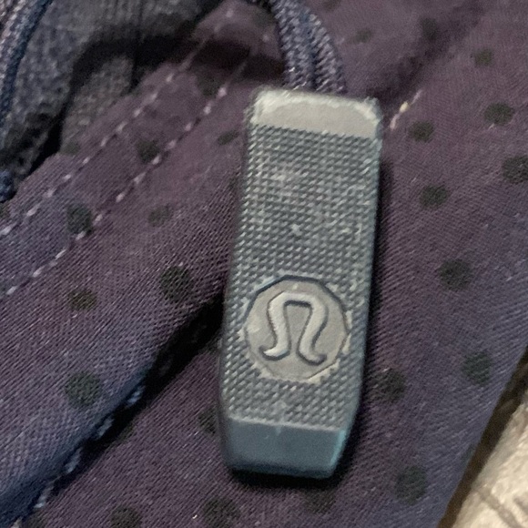 Lululemon Run: Response Short Reversed Mini Polka Dot Black Swan / Black - Picture 15 of 16